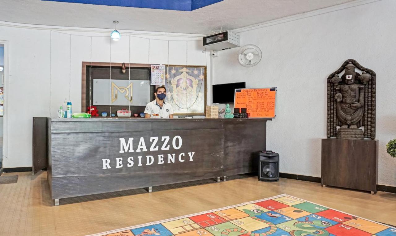 Mazzo Residency Acomodação com café da manhã Nāgaon Exterior foto