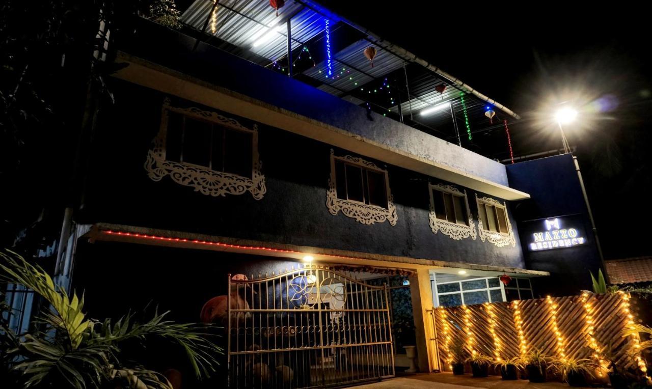 Mazzo Residency Acomodação com café da manhã Nāgaon Exterior foto