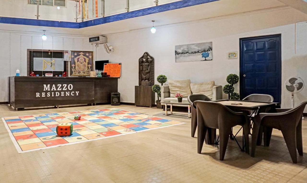 Mazzo Residency Acomodação com café da manhã Nāgaon Exterior foto